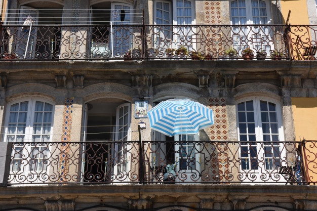 parasol på altan